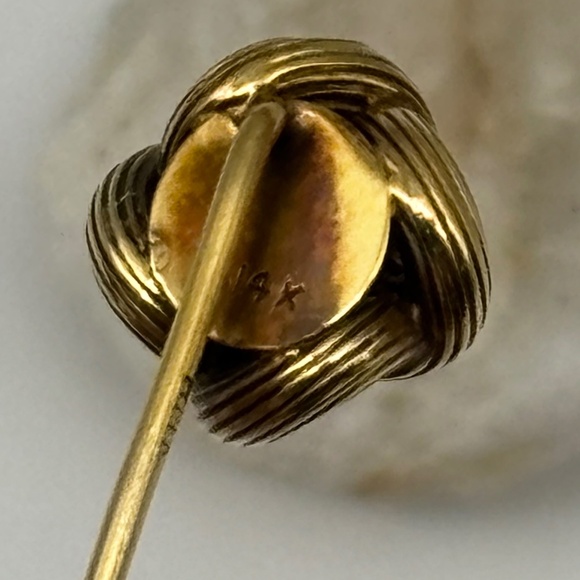 Antique 14 Karat Gold & Diamond Love Knot Stick Pin, with a Screw Stopper Marked - Picture 4 of 6